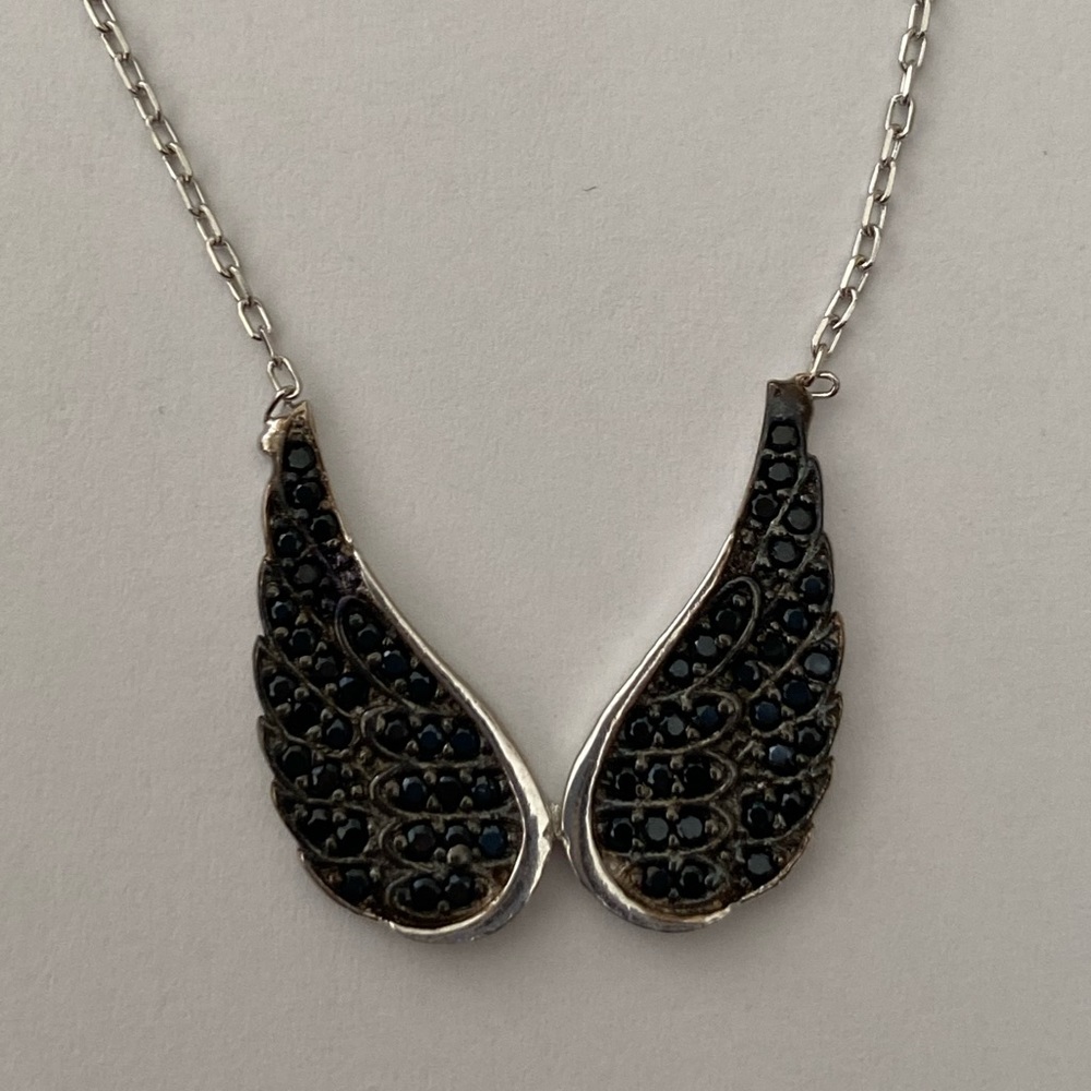 925 Silver angelwing necklace black cz stones